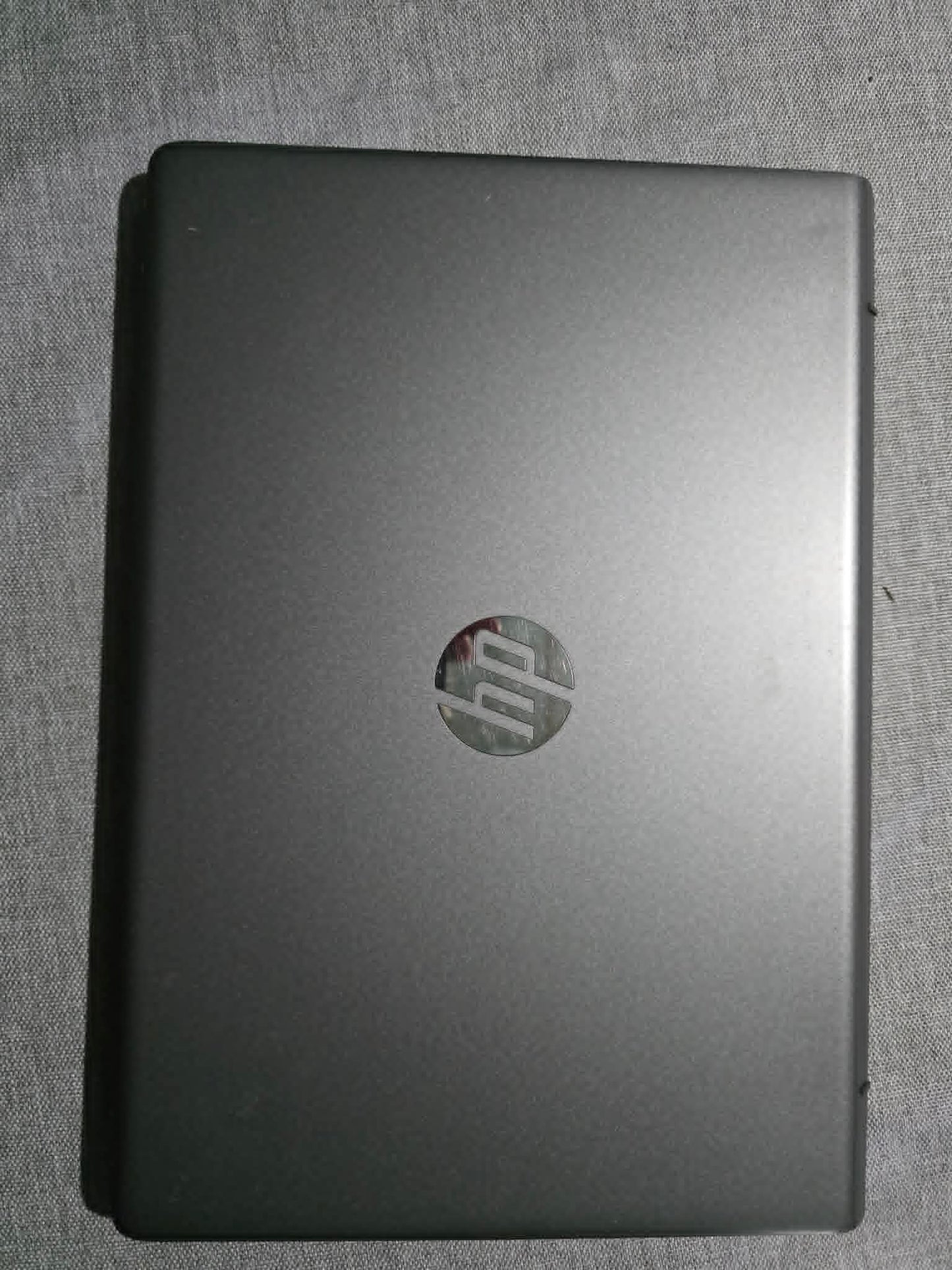 HP Pavilion BF153SA – Intel Core i7‑8550U @ 1.8 GHz, 8GB RAM, 256GB SSD, Windows 11 (Refurbished, Grade C)