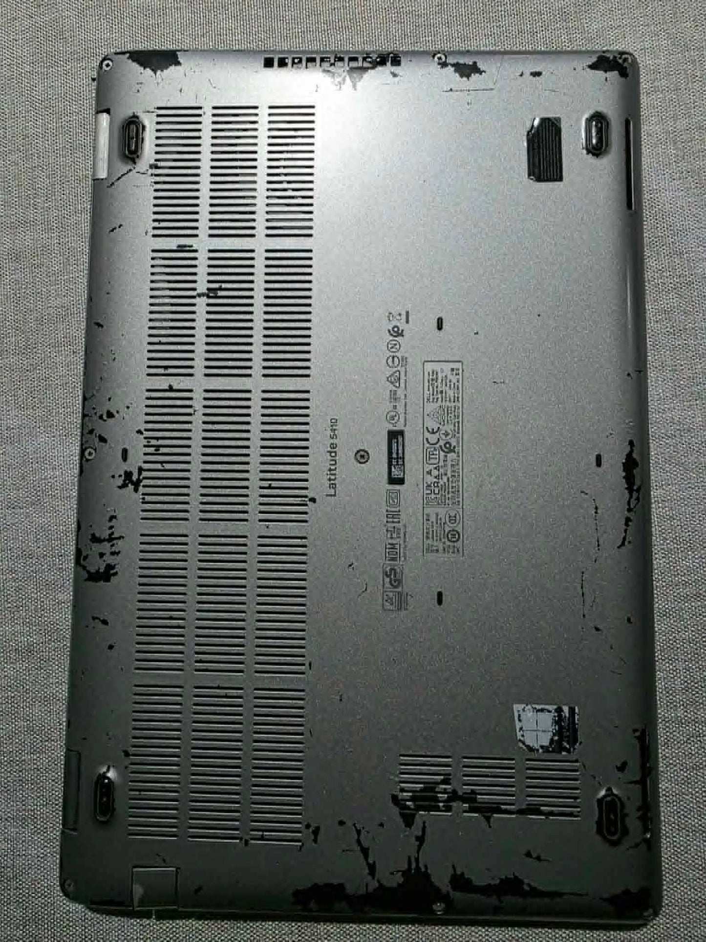 Dell Latitude 5410 – Intel Core i7‑10810U @ 1.1 GHz, 16GB RAM, 256GB NVMe SSD, Windows 11 (Refurbished, Grade C)
